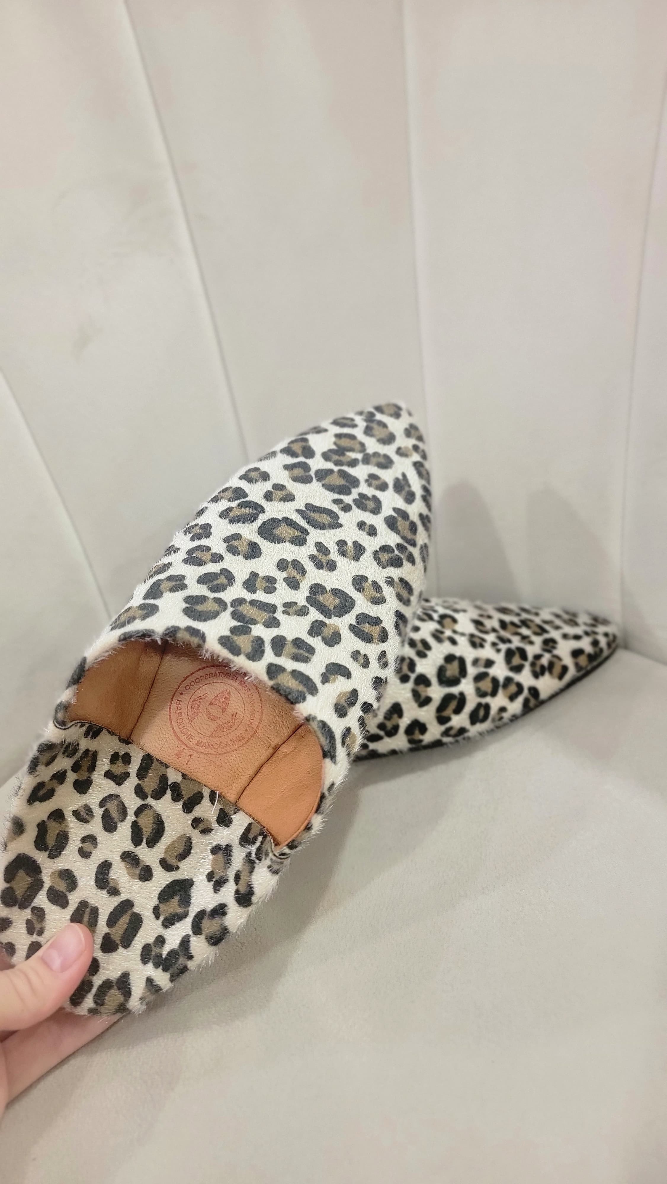 babouche motif leopard