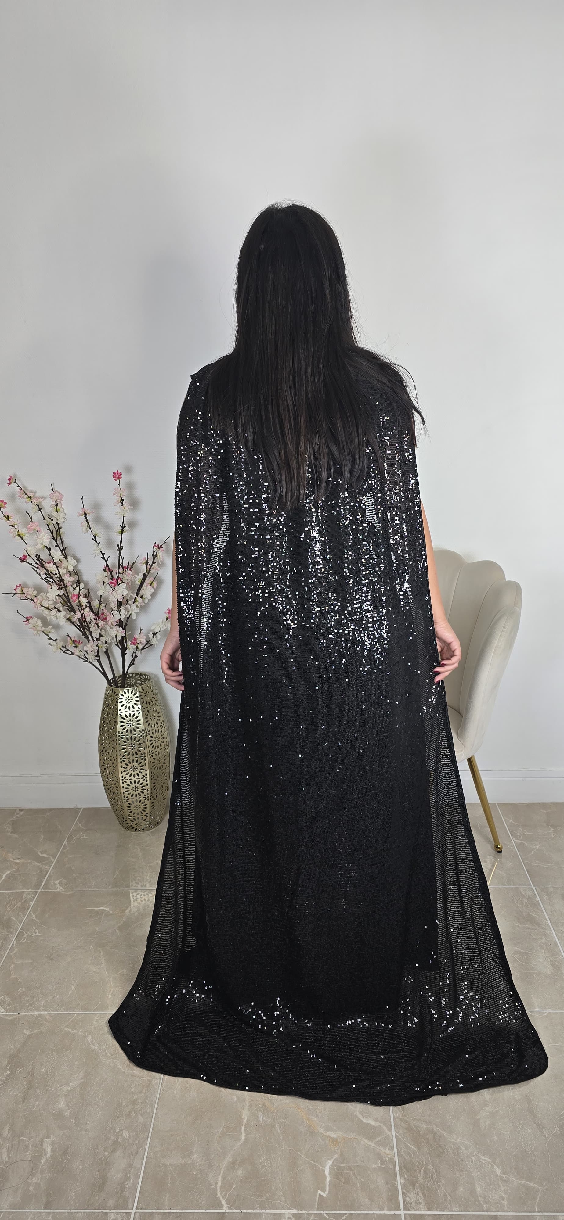 Caftan moderne cap collé